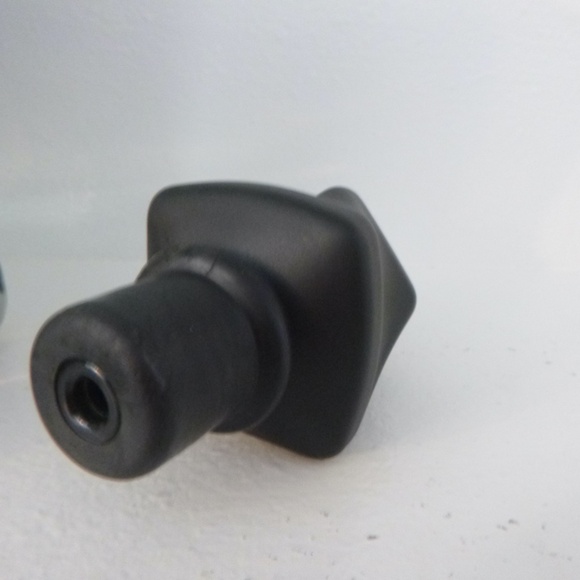 TWISTED GLASS BLACK TEQUILA BOTTLE EMPTY ADDICTIVO - Picture 15 of 16